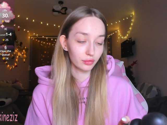 Polikinesis's BongaCams show and profile