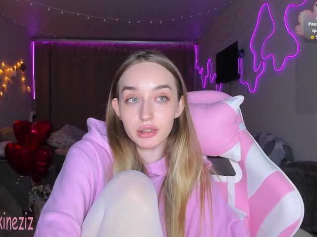 Polikinesis's BongaCams show and profile