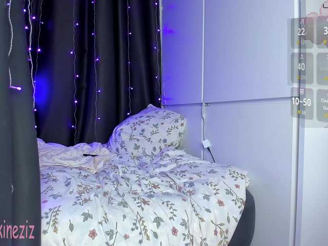 Polikinesis's BongaCams show and profile