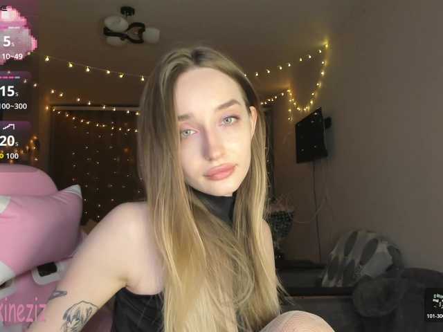 Polikinesis's BongaCams show and profile