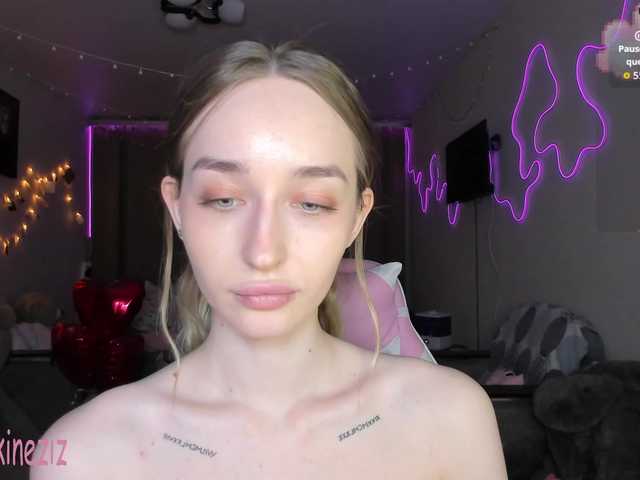 Polikinesis's BongaCams show and profile