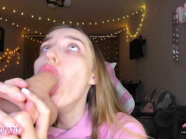 Polikinesis's BongaCams show and profile