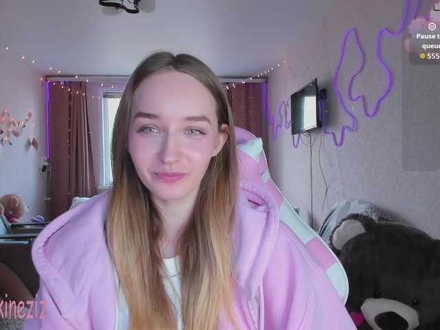 Polikinesis's BongaCams show and profile