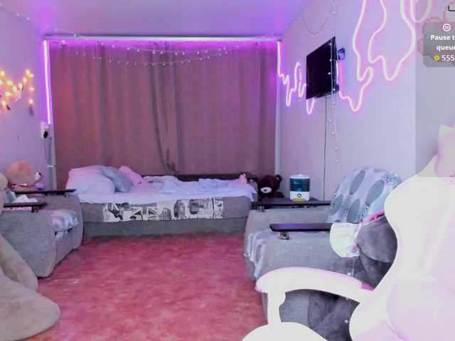 Polikinesis's BongaCams show and profile