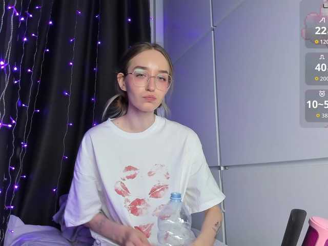 Polikinesis's BongaCams show and profile