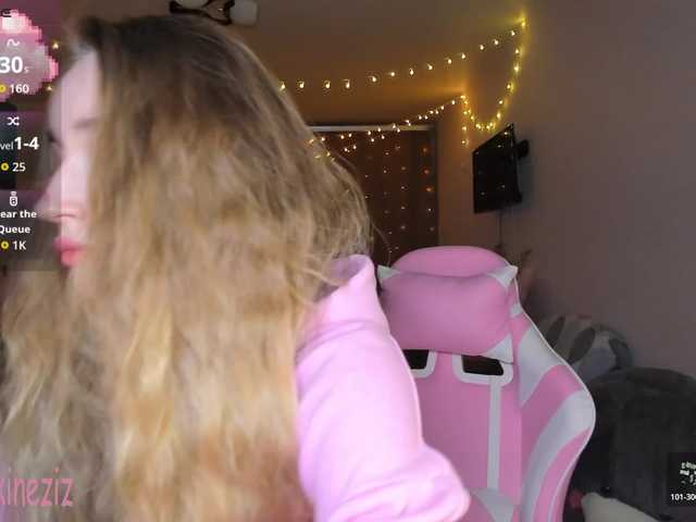 Polikinesis's BongaCams show and profile