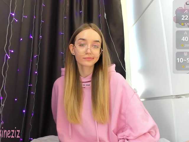 Polikinesis's BongaCams show and profile