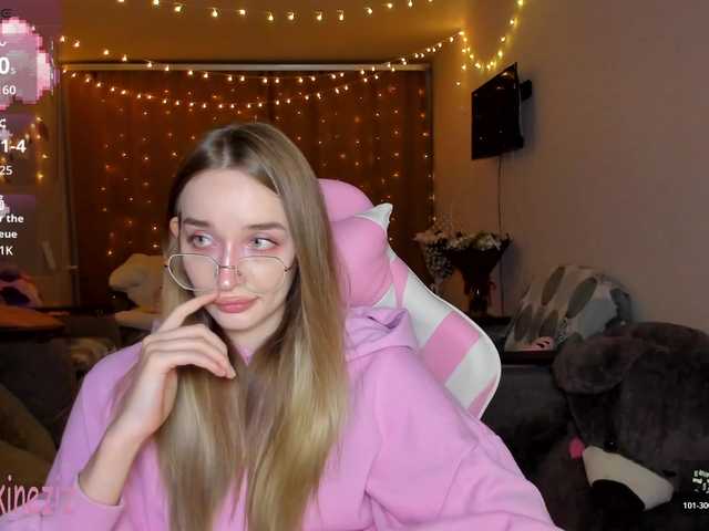 Polikinesis's BongaCams show and profile