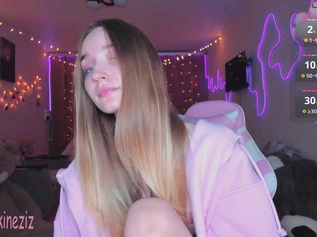 Polikinesis's BongaCams show and profile