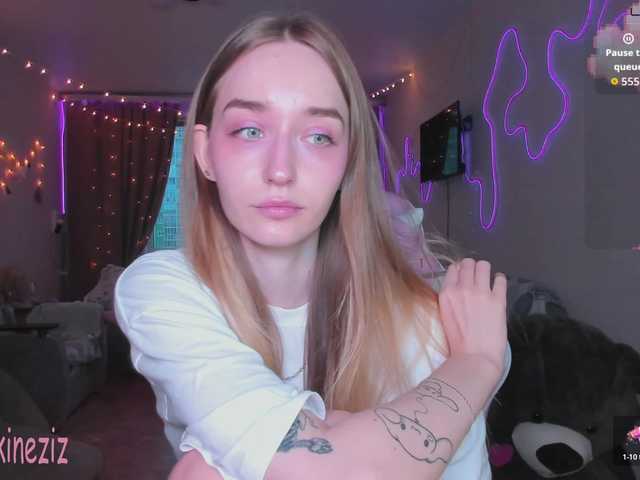 Polikinesis's BongaCams show and profile