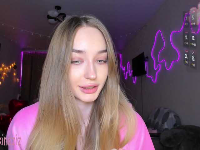 Polikinesis's BongaCams show and profile