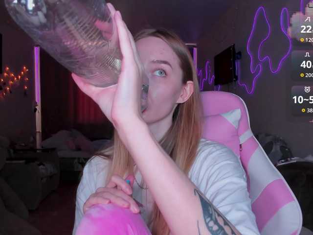 Polikinesis's BongaCams show and profile