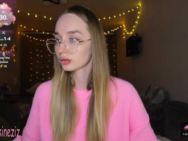 Polikinesis's BongaCams show and profile