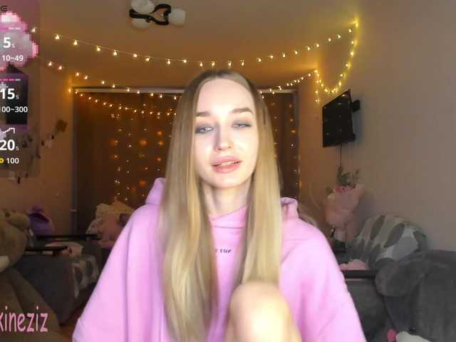 Polikinesis's BongaCams show and profile