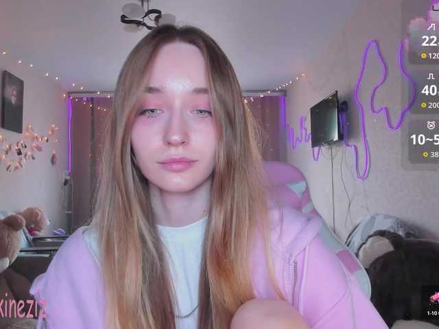 Polikinesis's BongaCams show and profile