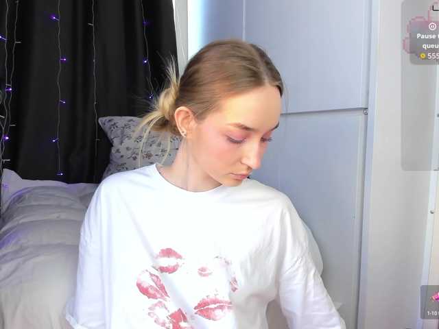 Polikinesis's BongaCams show and profile