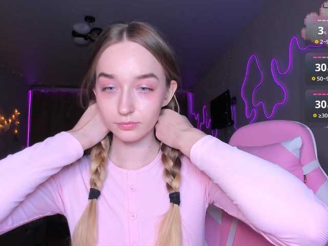 Polikinesis's BongaCams show and profile