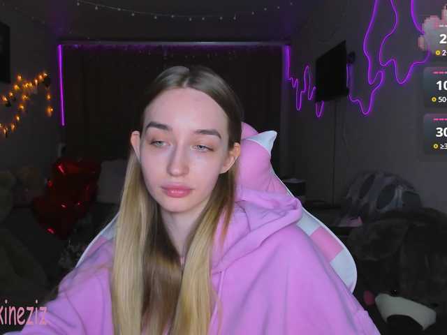 Polikinesis's BongaCams show and profile