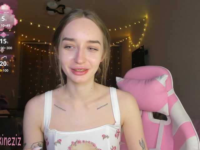 Polikinesis's BongaCams show and profile