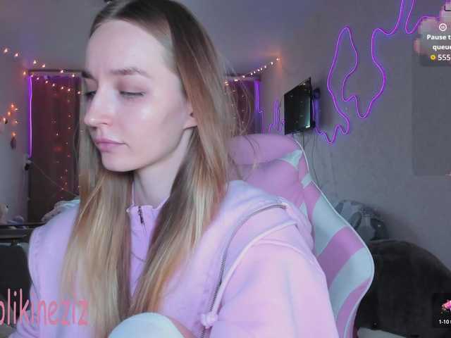 Polikinesis's BongaCams show and profile