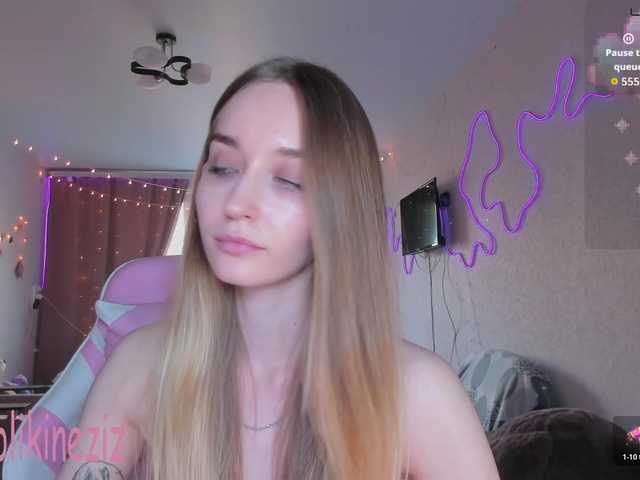 Polikinesis's BongaCams show and profile