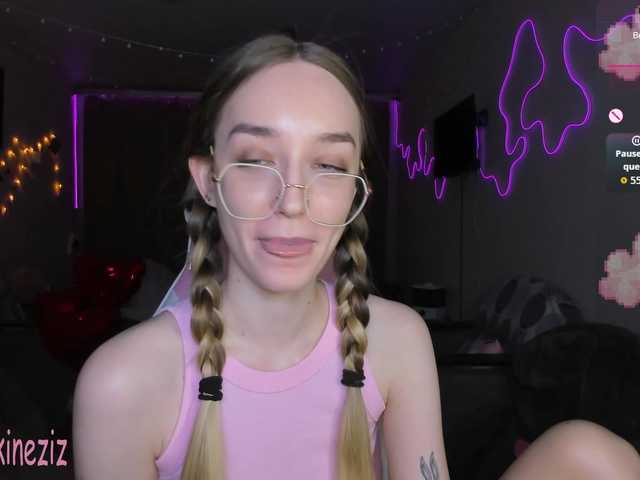 Polikinesis's BongaCams show and profile