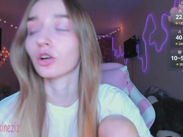 Polikinesis's BongaCams show and profile