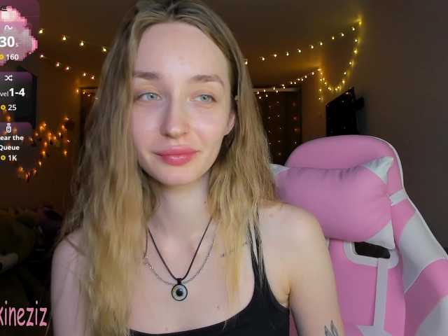 Polikinesis's BongaCams show and profile