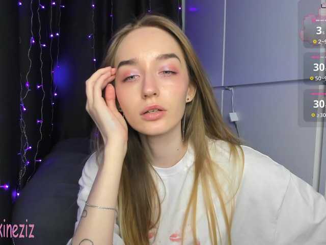 Polikinesis's BongaCams show and profile