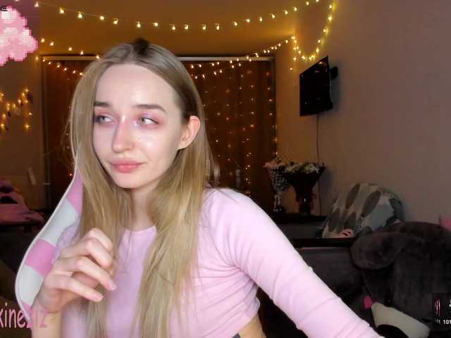 Polikinesis's BongaCams show and profile