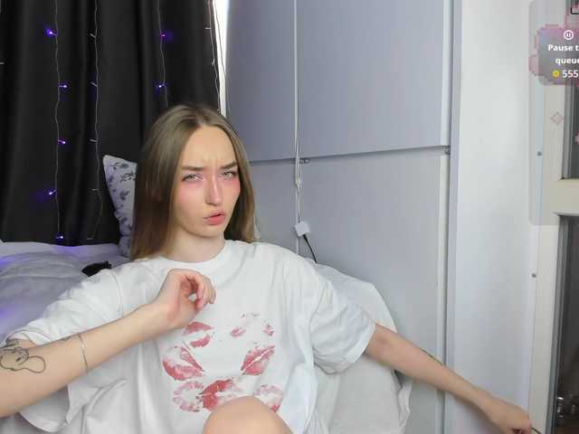 Polikinesis's BongaCams show and profile