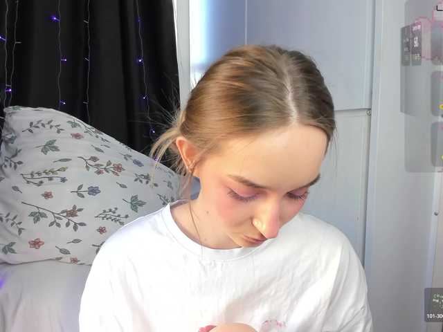 Polikinesis's BongaCams show and profile