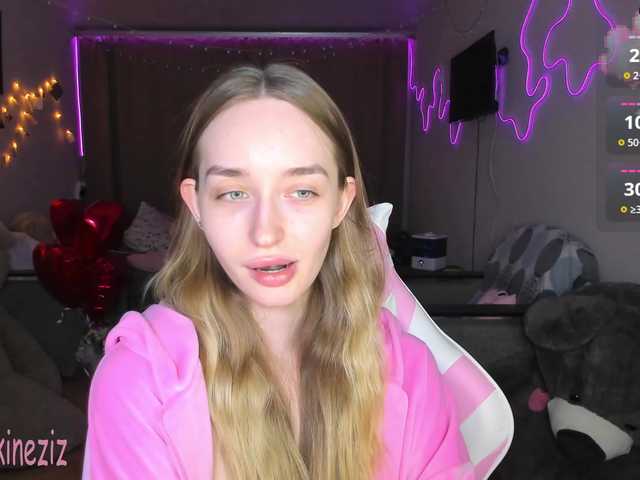 Polikinesis's BongaCams show and profile