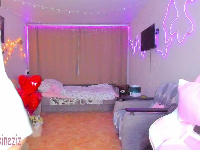 Polikinesis's BongaCams show and profile