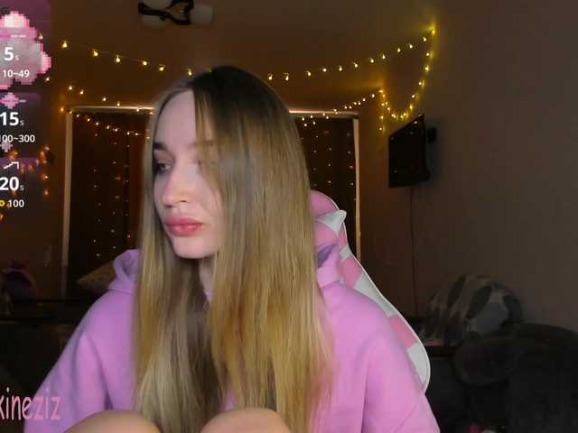 Polikinesis's BongaCams show and profile