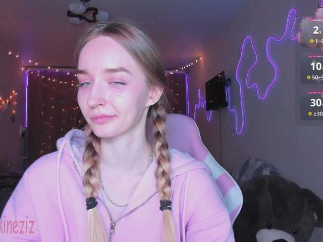 Polikinesis's BongaCams show and profile