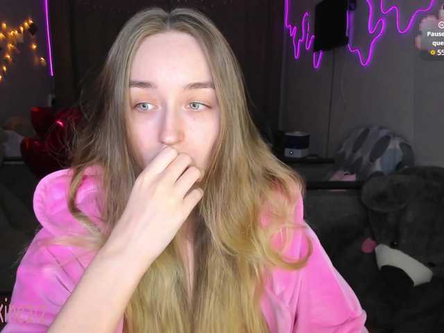 Polikinesis's BongaCams show and profile