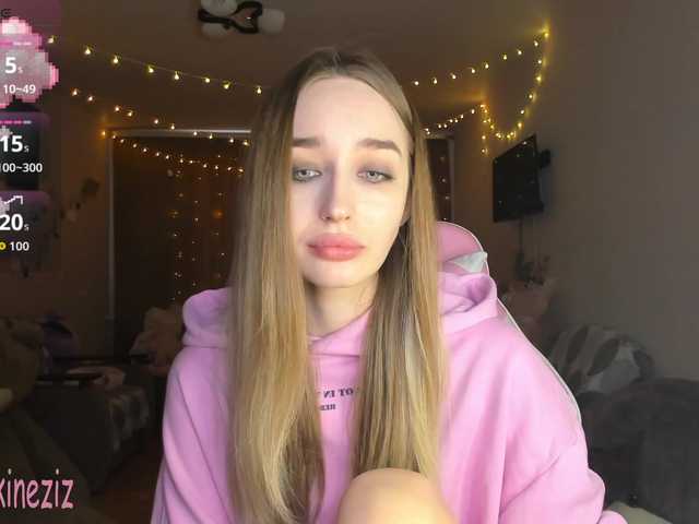 Polikinesis's BongaCams show and profile