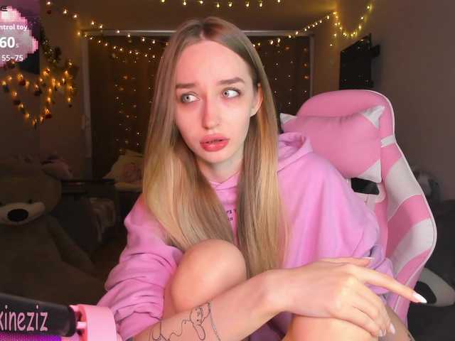 Polikinesis's BongaCams show and profile