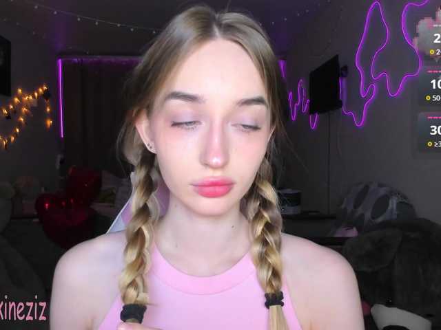 Polikinesis's BongaCams show and profile