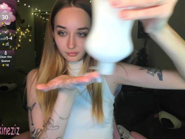 Polikinesis's BongaCams show and profile