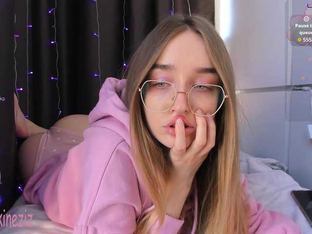 Polikinesis's BongaCams show and profile