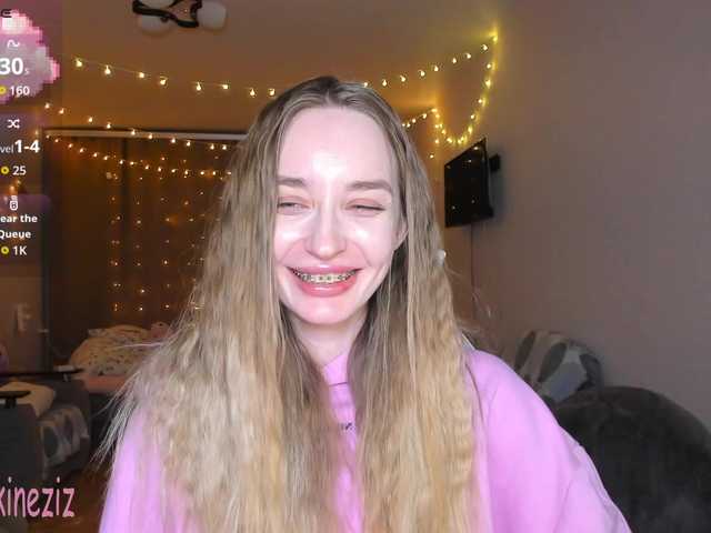 Polikinesis's BongaCams show and profile