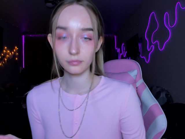 Polikinesis's BongaCams show and profile