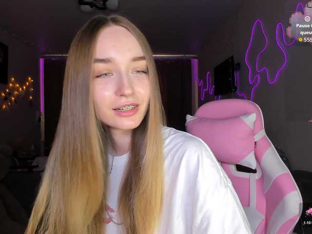 Polikinesis's BongaCams show and profile