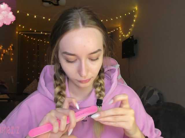 Polikinesis's BongaCams show and profile