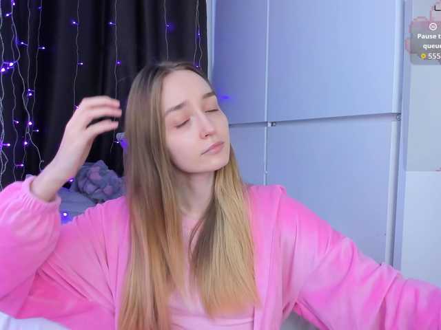 Polikinesis's BongaCams show and profile