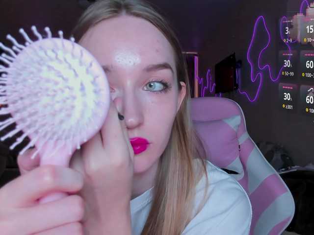 Polikinesis's BongaCams show and profile