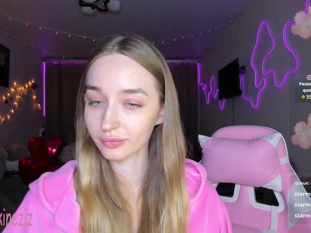 Polikinesis's BongaCams show and profile