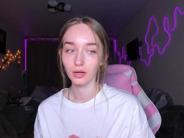 Polikinesis's BongaCams show and profile